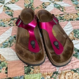 Pink Birkenstock gizeh
